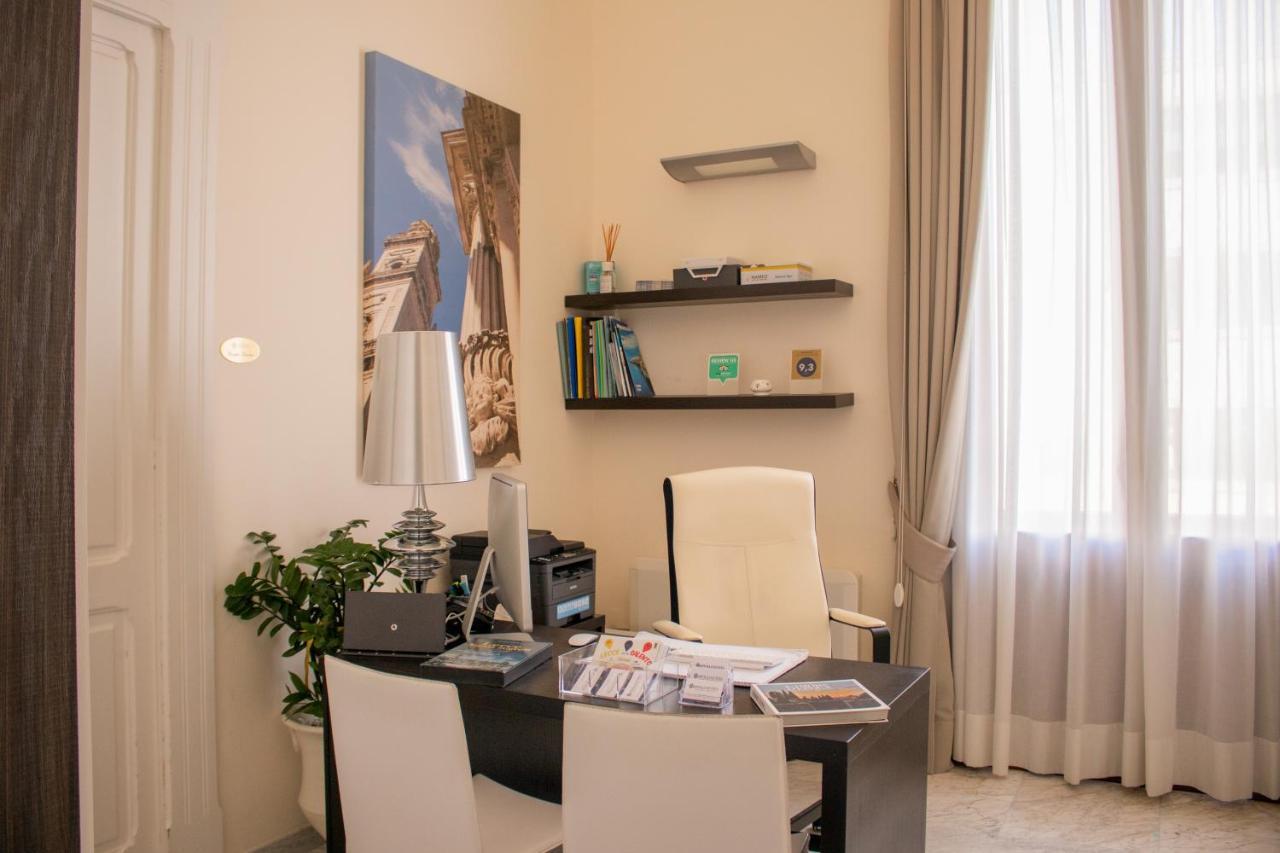 Apollo Suites Лечче Экстерьер фото